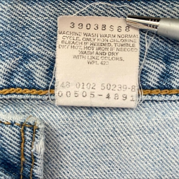 Levi’s Vintage 505 Regular Fit Straight Leg Denim Jeans - Picture 12 of 14